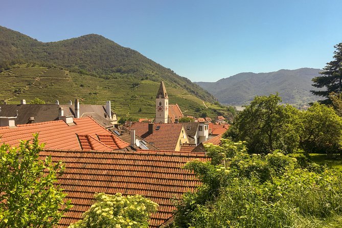 Wachau World Heritage Hike - The Danube viewpoints and quiet forest trails