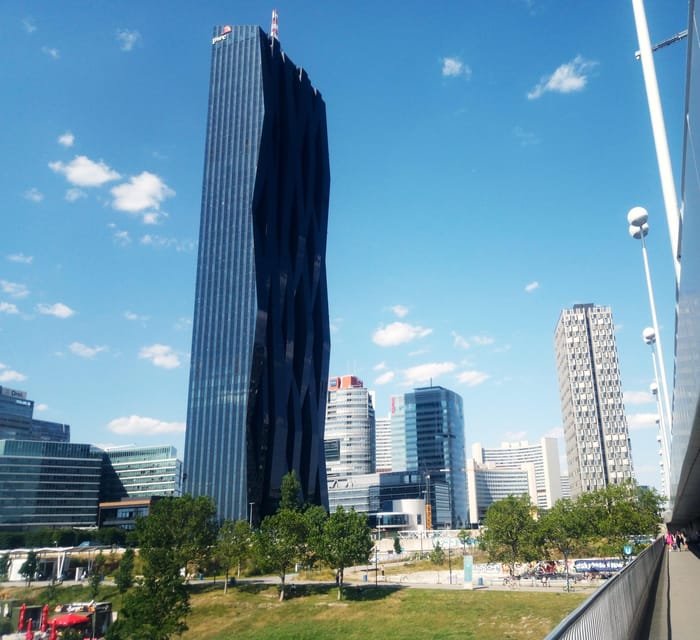 Wien: Tours with locals by public transport & walking - Who should book this Vienna experience?